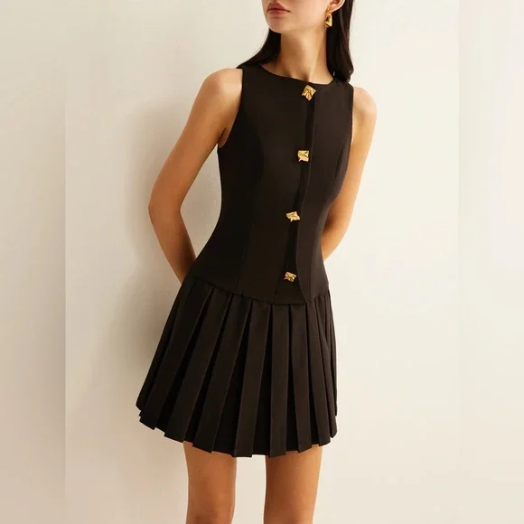 Metal-Button Pleated Tank Dress - Picture 2 of 6